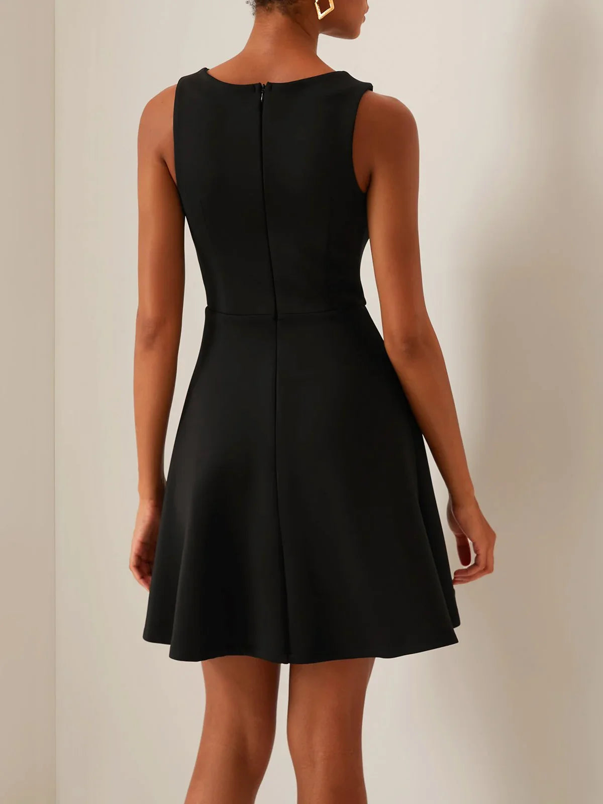 Black Sleeveless A-line Mini Homecoming Dress